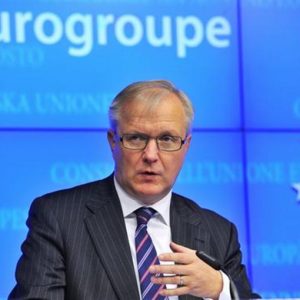 Commissione Ue: “Conti Italia non a rischio, ma prosegua risanamento”