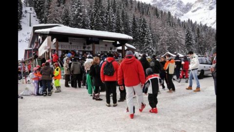 Natale a casa, guai per gli alberghi