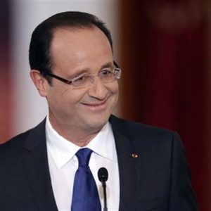 Francia, bocciata la tassa sui super ricchi