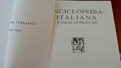 Treccani, il libro dell’anno 2012