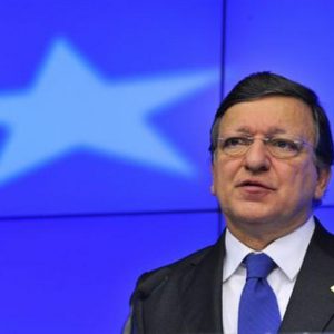 Barroso melawan Berlusconi: "Tuduhan tidak adil terhadap UE"