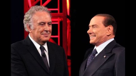 PROPAGANDA PEMILIHAN – Santoro-Berlusconi: tidak ada apa-apa di bawah pertunjukan