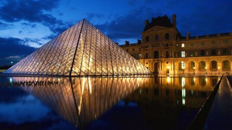 Louvre, bagaimana jika Mona Lisa kembali ke Italia? Hipotesis "Paus Asing" di atas museum