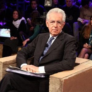 Monti de Davos: "A redução da dívida não pode mais ser feita por meio de impostos". Agora a recuperação