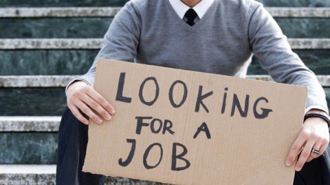 Usa, calano a sorpresa i sussidi di disoccupazione