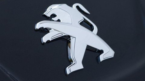 Peugeot vuelve al mercado de deuda con un nuevo bono