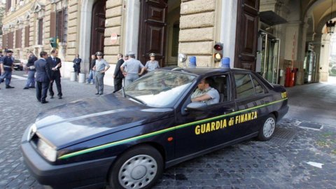 Finanza, indagato il generale Bardi: comandante in seconda del corpo