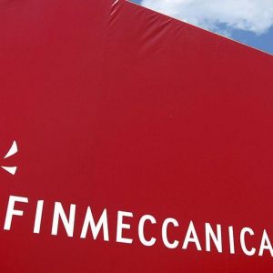 Borsa, Finmeccanica vola su ipotesi scorporo