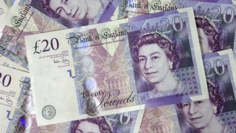 Londra, chi ha paura di Jane Austen? La proposta per le nuove banconote da 10 sterline