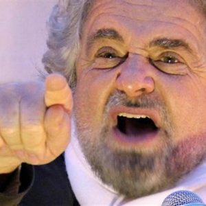 Grillo: "Pd și Pdl vor pe Passera premier"