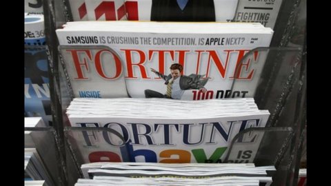 Time Warner menjual divisi majalahnya: Time, Sports Illustrated, Fortune, dan People