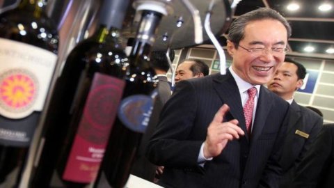 Hong Kong, all’asta i vini di Henry Tang