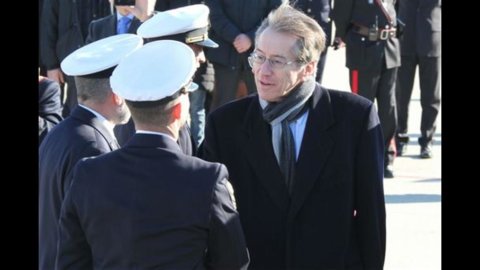 Terzi : "Les deux Marines resteront en Italie, ils ne retourneront pas en Inde à la fin du permis"