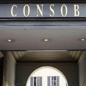 Borsa: Mps corre, faro Consob sul titolo