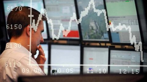 Spread Btp-Bund, impennata in apertura: effetto Cipro