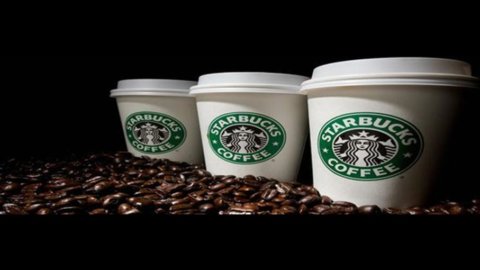 Multa record per Starbucks: dovrà versare 2,7 miliardi di dollari alla Mondelez (gruppo Kraft)