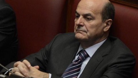 CONSULTATII – Numirea lui Napolitano asteptata pentru maine: Bersani gata de retragere