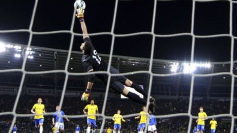 Brazil-Italy, the Azzurri comeback with their hearts: in the end it's 2-2