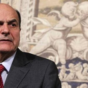 Bersani: “Situazione difficilissima, il Governo dovrebbe fare miracoli”