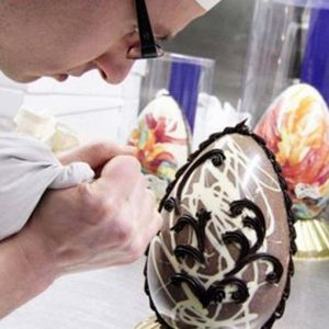 Pasqua, Codacons: crollano i consumi, uova e colombe -17%