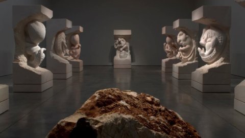 展览，威尼斯：英国艺术家 Marc Quinn 在 Cini 基金会的个人展览