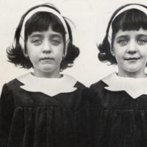 Diane Arbus، اس کی سب سے زیادہ تصویری تصویروں کی آن لائن نیلامی