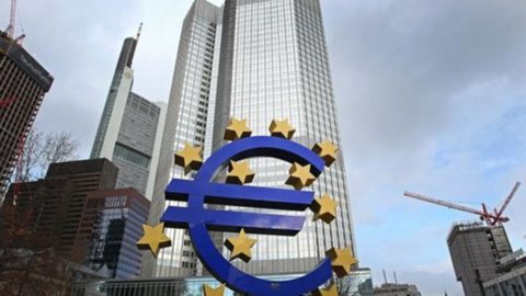 ECB, suku bunga terkonfirmasi pada level terendah bersejarah: 0,75%