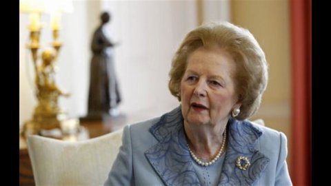 Addio a Margaret Thatcher, la Lady di ferro del Regno Unito