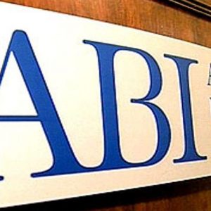 Banche, Abi: sofferenze ai minimi da 3 anni, impieghi in crescita