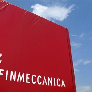 Finmeccanica firma un patto con i sindacati per coinvolgerli nelle strategie aziendali