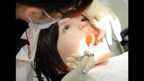Crisi, un terzo famiglie italiane non porta più figli dal dentista
