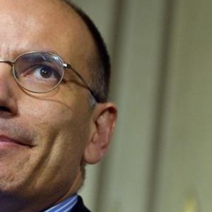 Enrico Letta si dimette dal Parlamento: “Farò il rettore a Parigi”