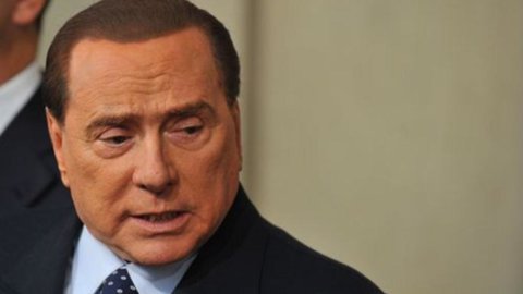 Berlusconi: sì al governo Letta, ma approvi le nostre 8 leggi