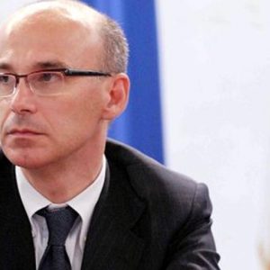 Tiscali contiene le perdite nel 2012: 16 milioni di rosso