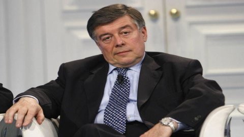 Riva Acciaio, Zanonato: “Sì alla cassa integrazione, commissariamento difficile”