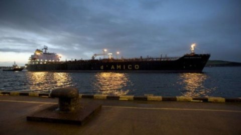 D’Amico International Shipping cede il 2% del capitale a Tufton Oceanic