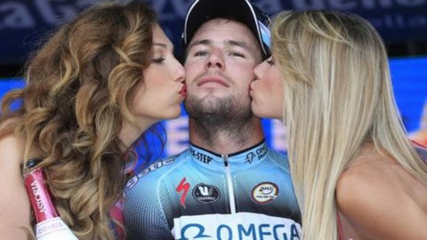 Giro de Italia: la cuarta obra maestra de Cavendish, Wiggins y Hesjedal abandonan el Giro