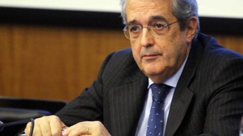 Spending review rafforzata: 32 miliardi al 2016