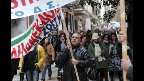 Grecia: hoy huelga general de 24 horas