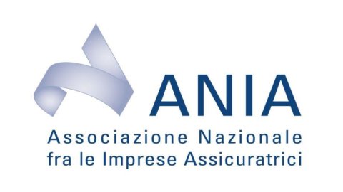 Ania: măsuri extraordinare pentru angajarea tinerilor