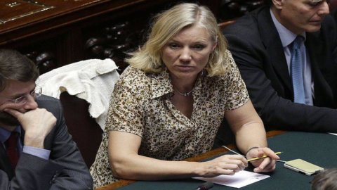 Governo, caso Idem: alla fine arrivano le dimissioni del Ministro