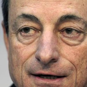 ЕЦБ, Драги: другие центробанки создают неопределенность, ОМТ сейчас нужен как никогда