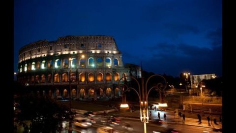 Dengan budaya, Italia memakan kita: sektor ini menghasilkan 5,4% kekayaannya di negara kita