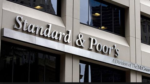 Unicredit, Poste, Cdp: S&P alza il rating