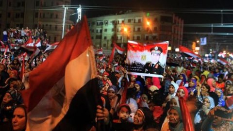मिस्र: मंसूर की शपथ, नए अंतरिम राष्ट्रपति
