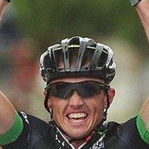 Tour: Impey è il primo africano in giallo