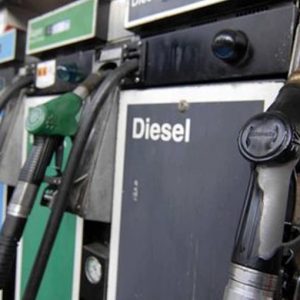 Fattura elettronica carburanti 1° luglio, Di Maio: “Ok proroga”