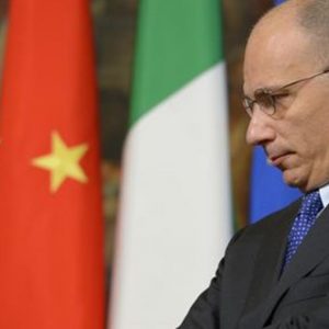 Guvern: soluții privind Imu și TVA până la 31 august. Napolitano: „Evitarea crizei”