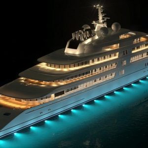 E’ Azzam lo yacht più grande del mondo: con i suoi 180 metri ha scavalcato Abramovich
