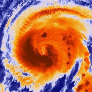Decorrelare dal rischio mercati con gli uragani in portafoglio: investire in cat bond